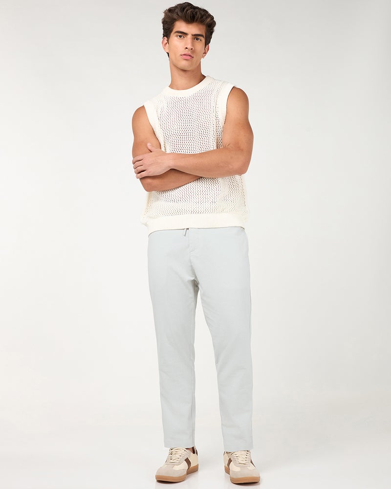 bewakoof Men's Light Grey Cotton Linen Pants - Image 4